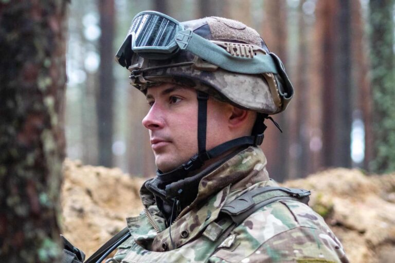 Potential Soldiers In Belarus – Enlist For Join Belarus Forces!